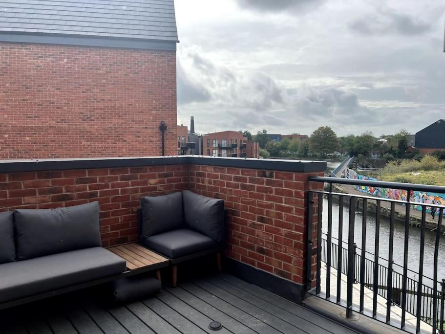 Waterside House Villa Leicester Eksteriør bilde