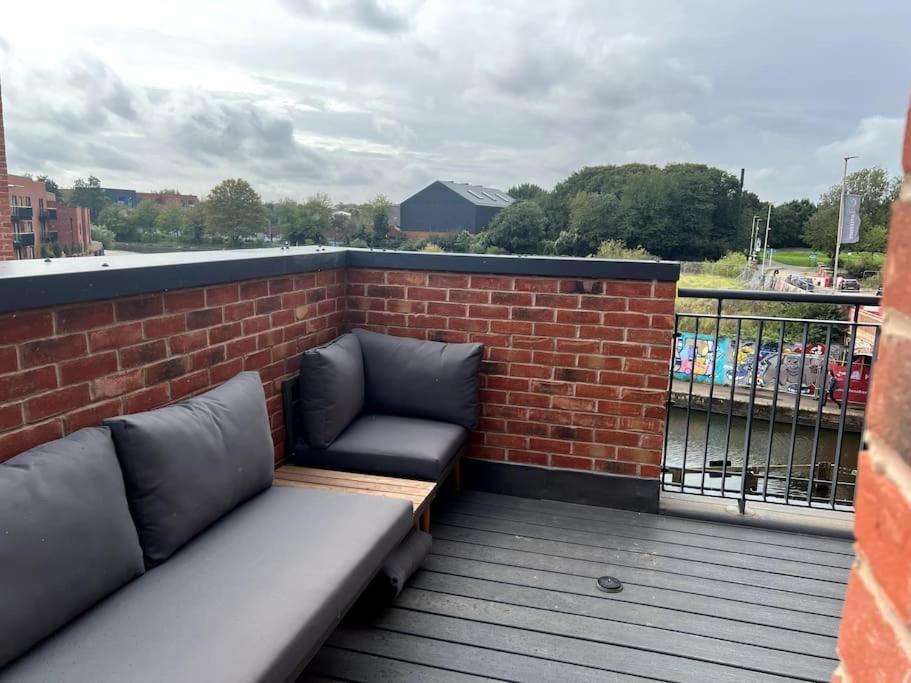 Waterside House Villa Leicester Eksteriør bilde