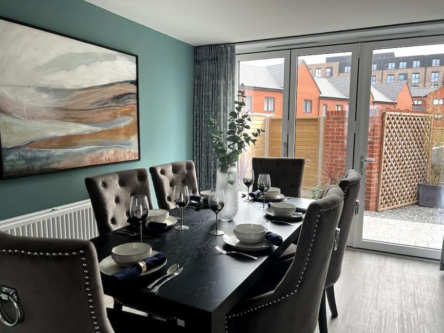 Waterside House Villa Leicester Eksteriør bilde